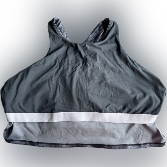 Athleta Conscious Crop Printed D-DD - Picture 5 of 9